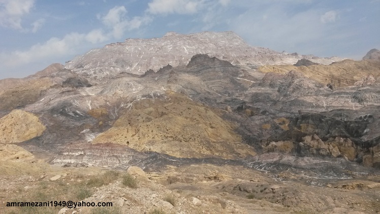 Naser Ramezani: Salty Mountain