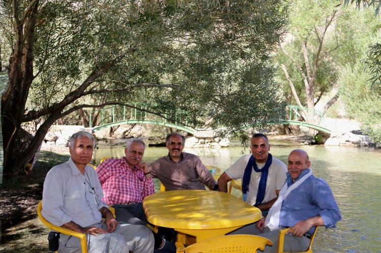 Naser Ramezani: Gahar Lake, سن بران