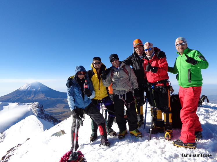 Friends at Izta, Iztaccihuatl