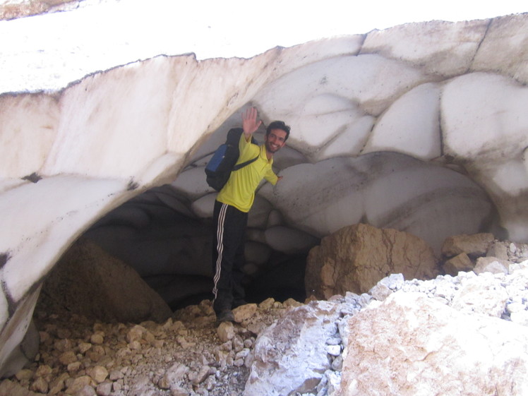 zard-kuh bakhtiari Glacier