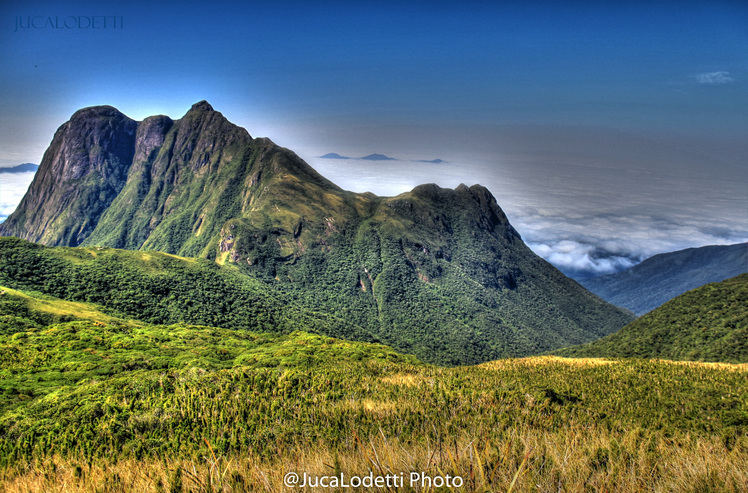 Pico Paraná em alta definição. 