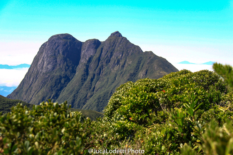 Primeiro avistamento do Pico Paraná na trilha do Pico Itapiroca