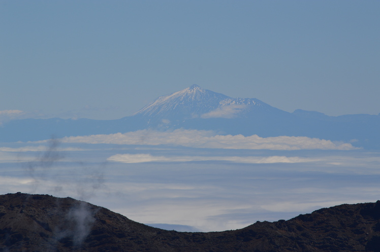 Mount Teide from La Palma, Roque de los Muchachos