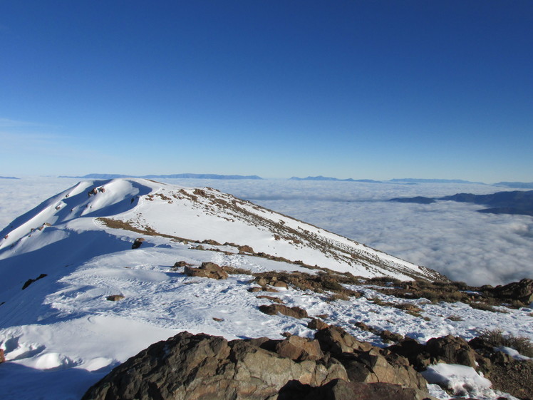 vista falsa cumbre desde la cumbre, Cerro Provincia