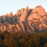 El Montgròs and Els Ecos, Montserrat (mountain)