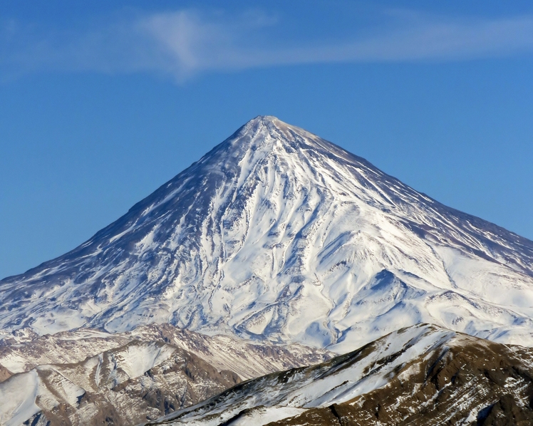 Damavand, Damavand (دماوند)