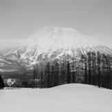 A beautiful volcano, Yotei