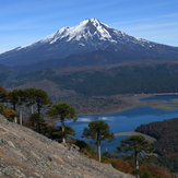 VOLCAN LLAIMA Y LAGO CONGUILLIO