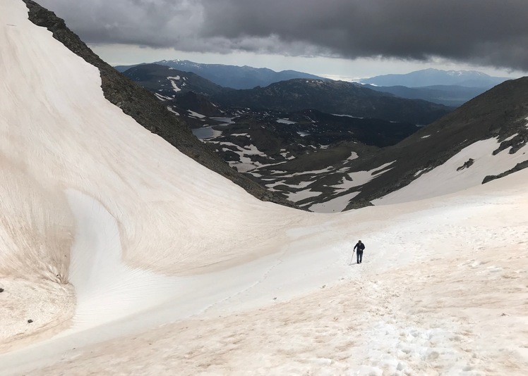 Dernier tronçon, sur la neige, Carlit