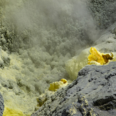 sulfur minerals, Mutnovsky