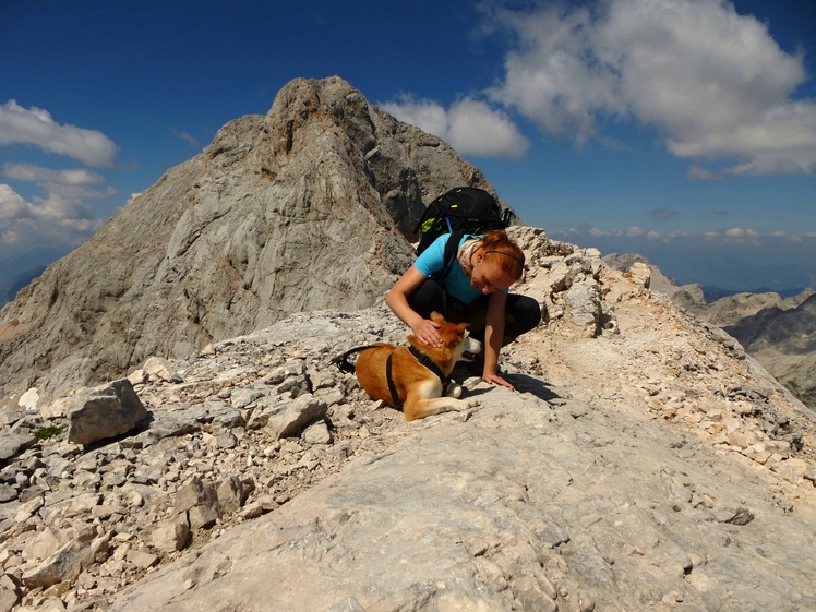 Gora, I and Triglav.