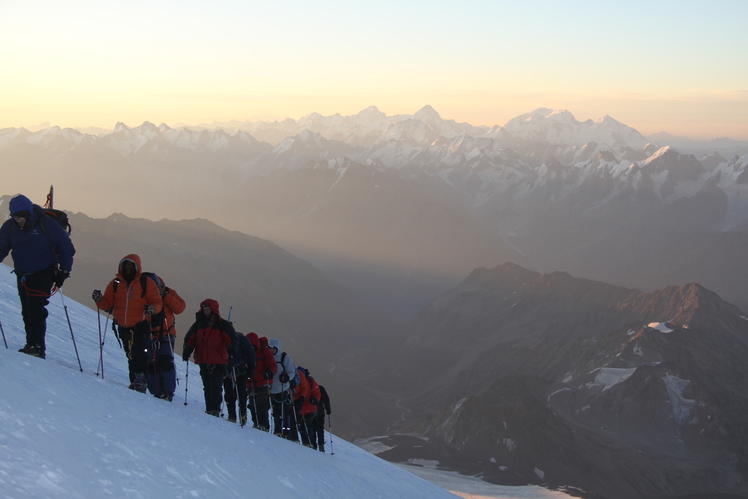 On the climb..., Mount Elbrus