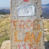 Troglav summit