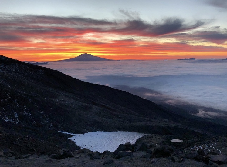 Sunrise heading up St. Helens 9/18, Mount Saint Helens