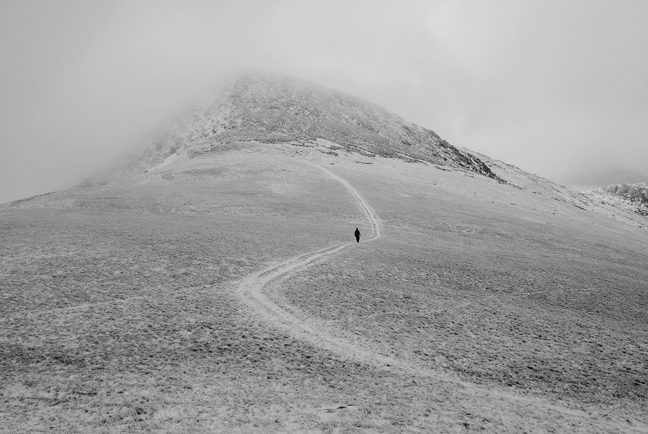 Heading towards Carnedd Daffyd, Carnedd Dafydd