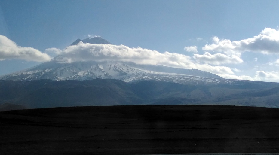 Hasan dağında bulutlar, Mount Hasan