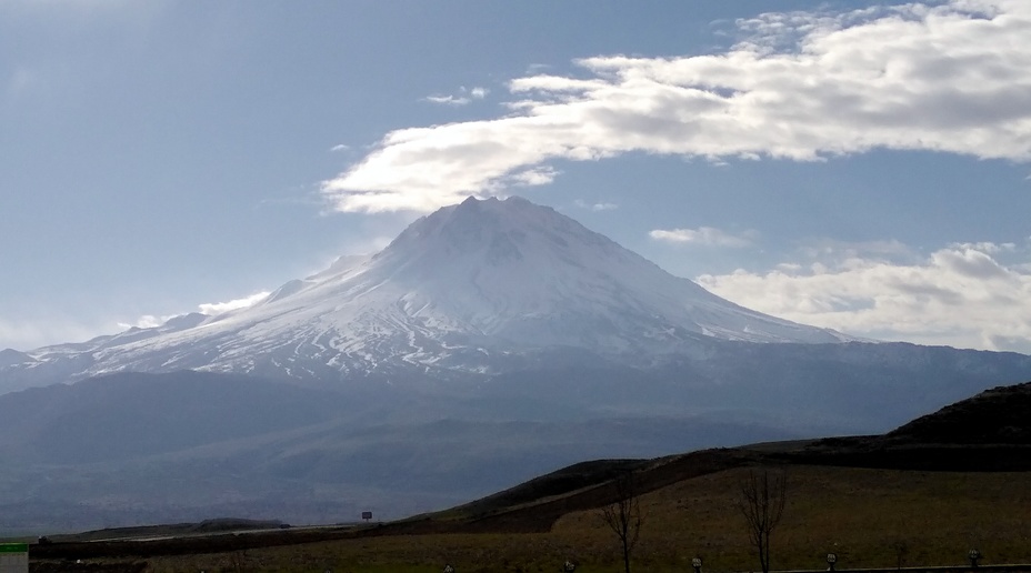 Hasan dağında bulutlar, Mount Hasan