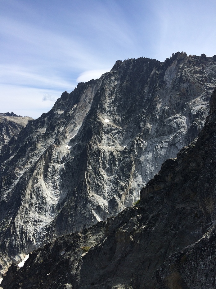 N. Face Dragontail, Dragontail Peak