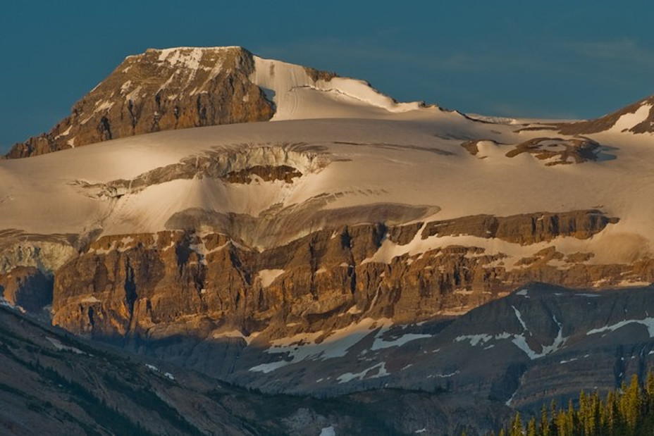 Mt. Olive and the Olive / St. Nicholas Col from the Icefields Parkway, Mount Oliver (Alberta)