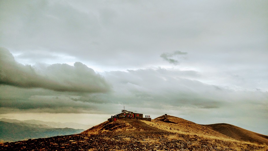 Awiar mountain shelter in autumn