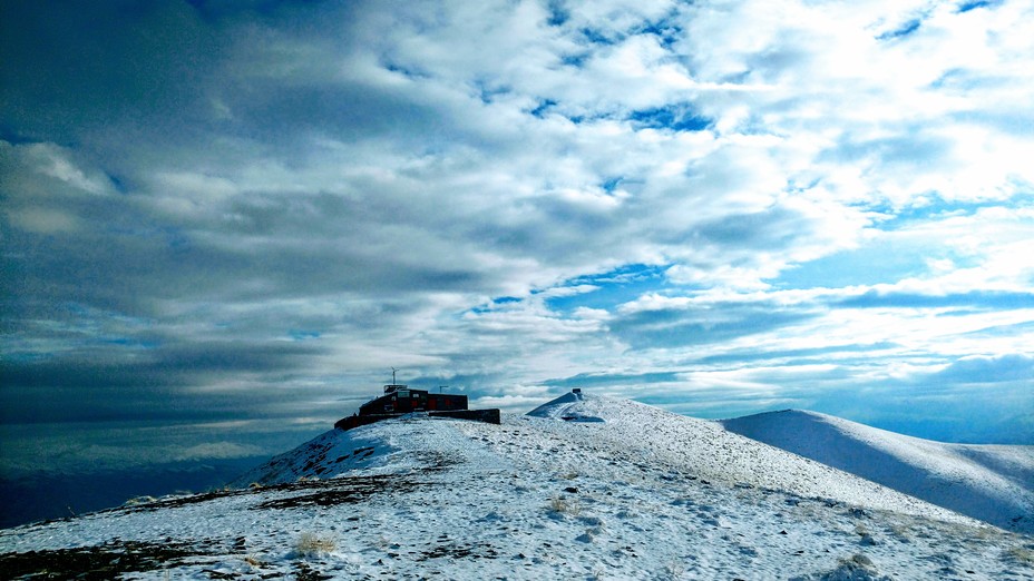 Awiar mountain shelter in autumn