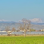 December snow on Taburnus