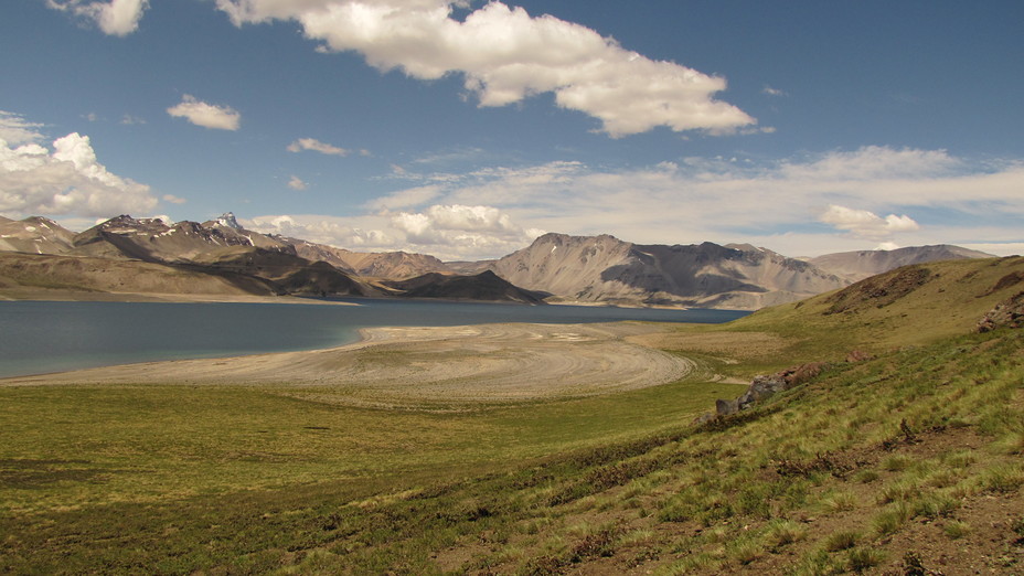 Laguna del Maule Rivera Sur 