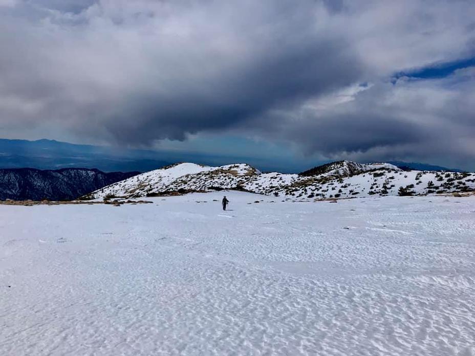 Coming down Old Greyback, San Gorgonio