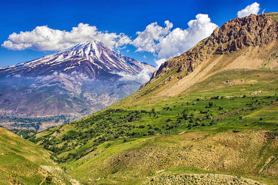 Damavand, Damavand (دماوند)