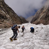 Climbing the Tentu gully, Mount Hanuman Tibba