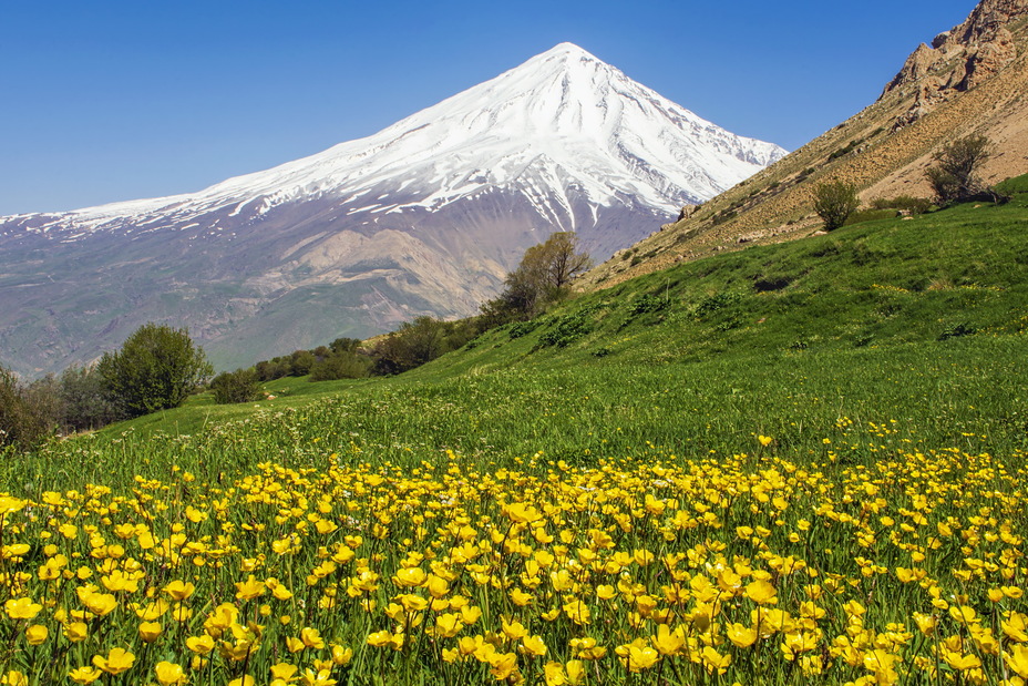 Damavand, Damavand (دماوند)