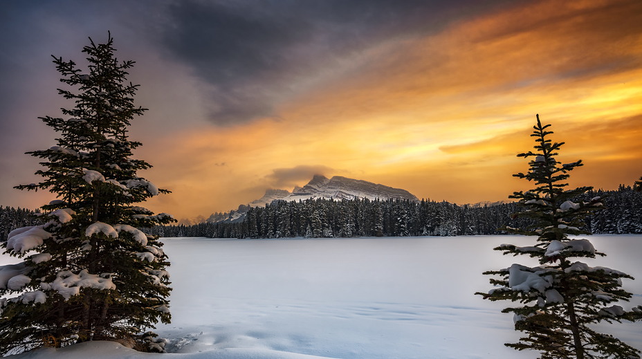 Tunnel Mountain weather