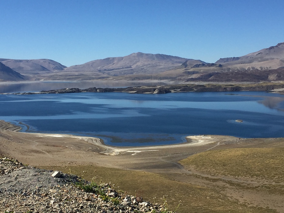 Laguna Del Maule