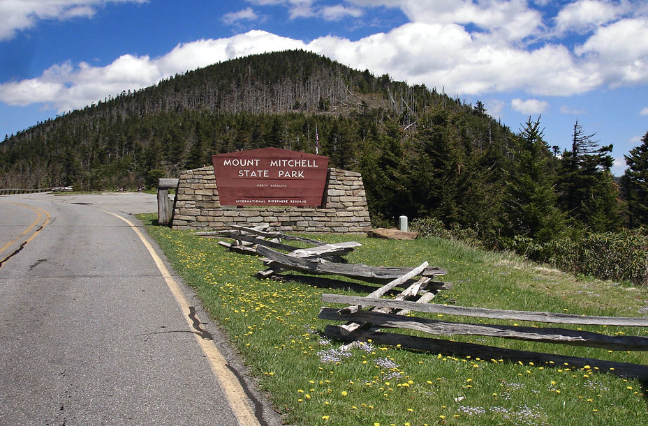 Access road, Mount Mitchell, NC, Mount Mitchell (North Carolina)