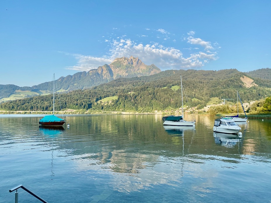 Pilatus (Esel), Mount Pilatus