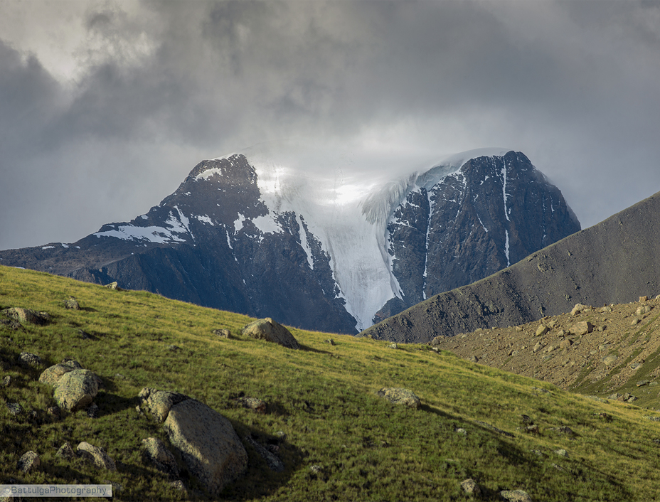 Photo by Damiran Battulga, Harhiraa