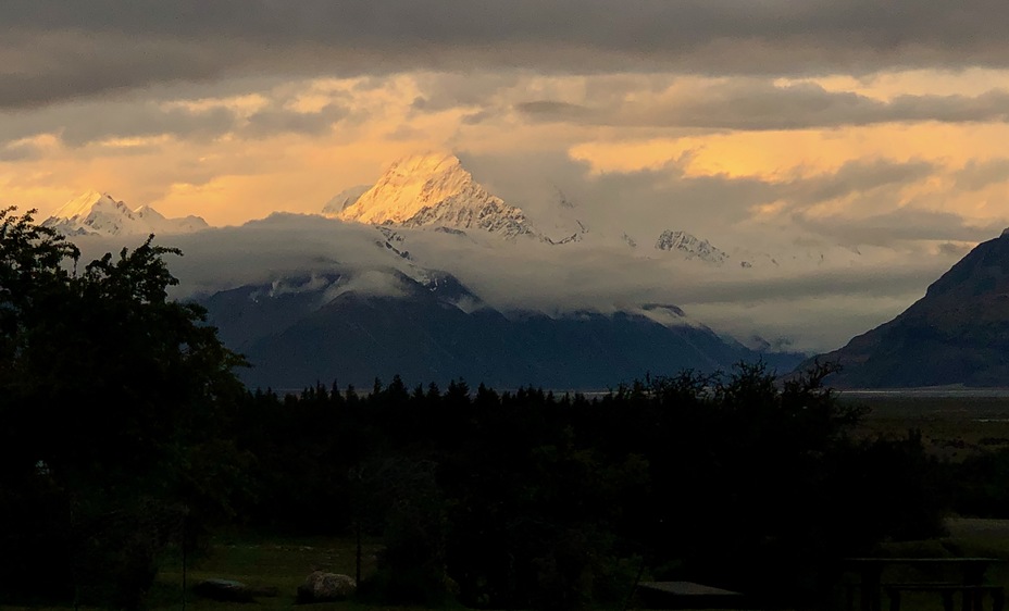 Aoraki/Mt Cook at sunset, Aoraki/Mount Cook