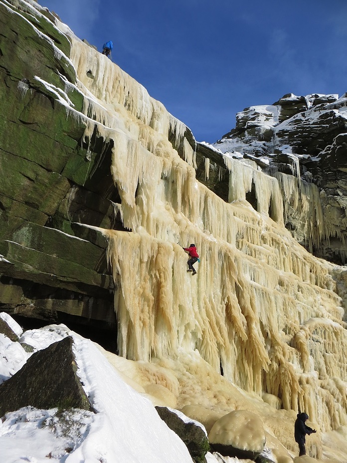 Kinder Downfall, Kinder Scout