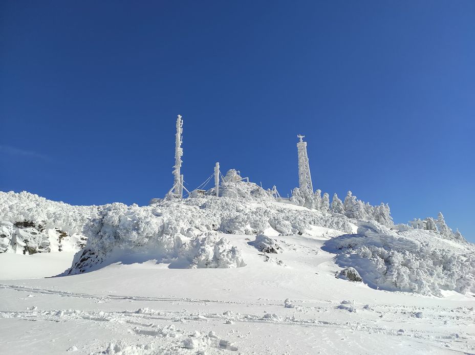 Mount Pentelicus's summit, Penteliko Mountain