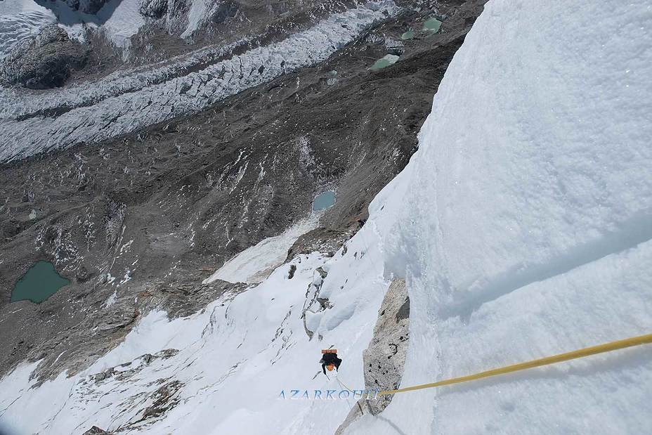 Ascent to camp one, Pumori