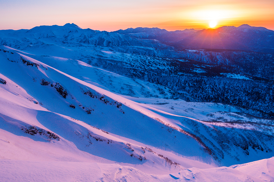 Dawn of Mt. Tomuraushi, Mount Tomuraushi (Daisetsuzan)