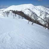 Mt. Nogohaku from Mae-yama, Mount Nōgōhaku