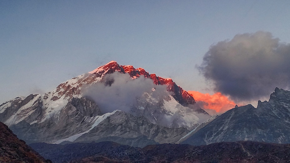 Eversts at sunset., Mount Everest