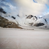 Circo glaciar hacia el calluqueo, Monte San Lorenzo