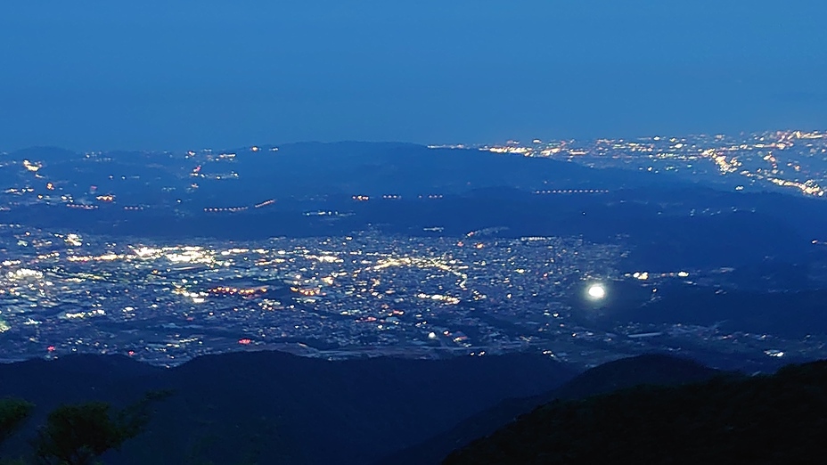 night view, Mount Tō