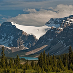 Bow Lake, Crowfoot Glacier & Mountain, Crowfoot Mountain (Alberta)