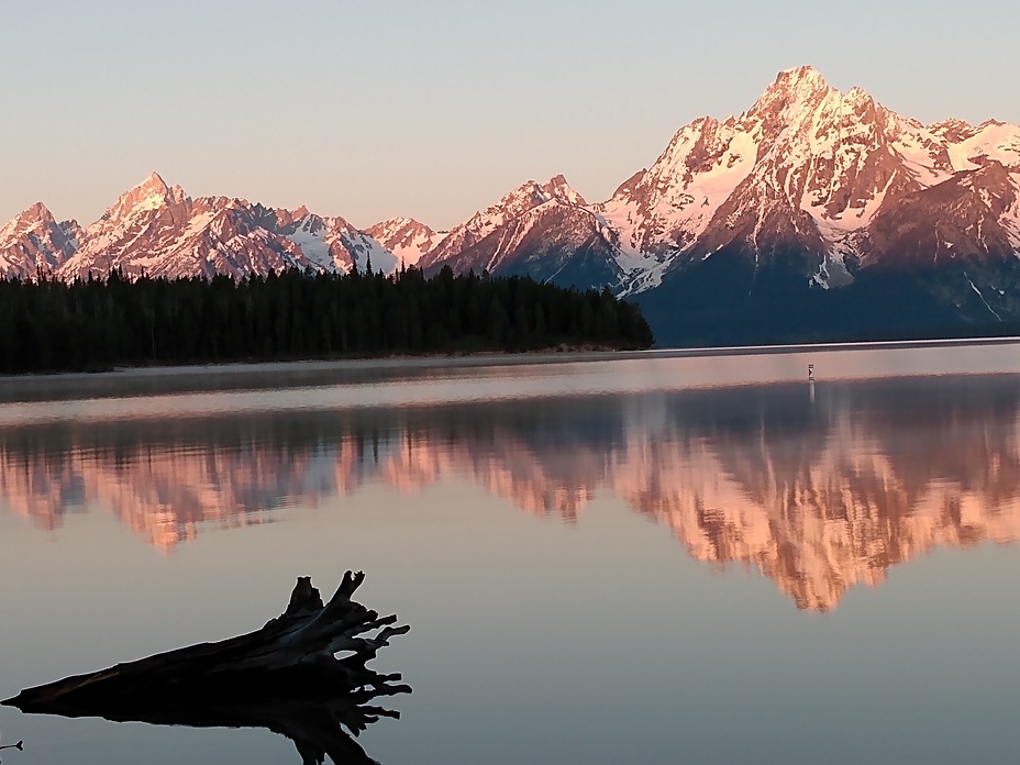 Calm at the lake, Grand Teton