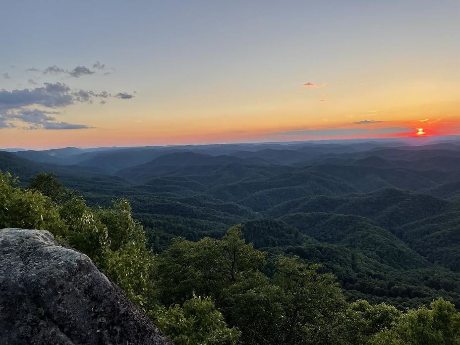 Sunset at Buzz Worm Rock, Pine Mountain (Appalachian Mountains)