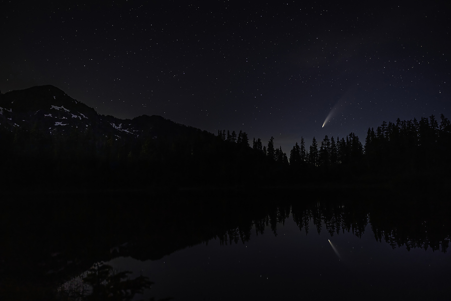 Comet Neowise over Picture Lake, Mount Baker