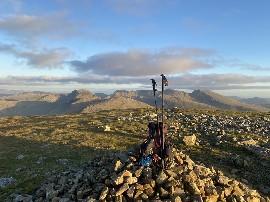 Pillar summit